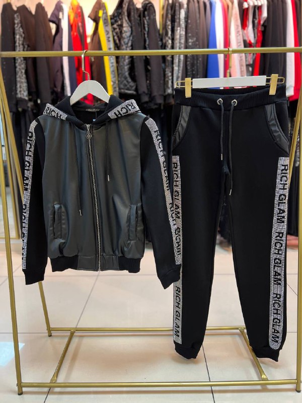 RICH GLAM code: LB-F77C2