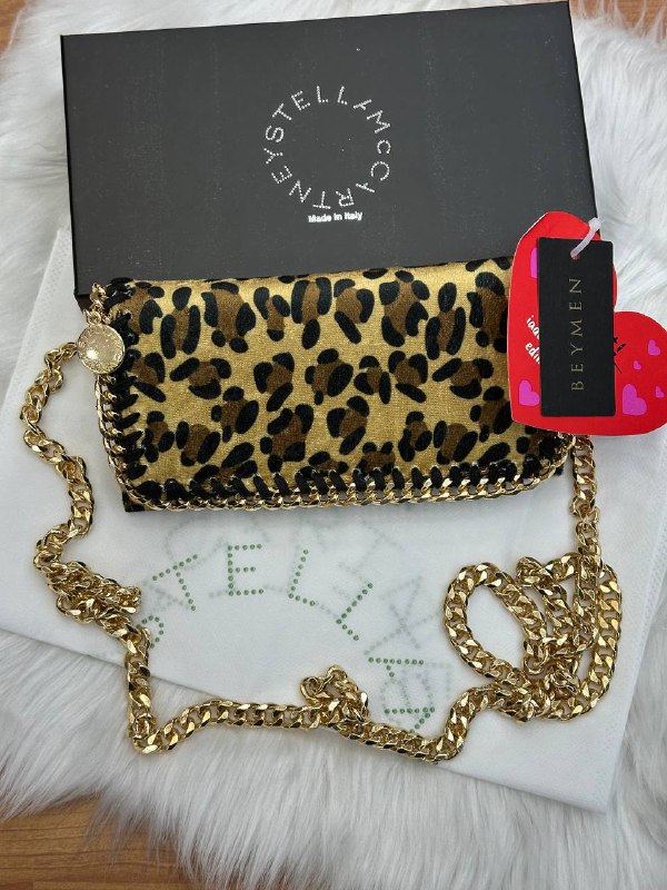 ADAMS TELEGRAM code: 03aa84a1dc5a3de612e7939460121401