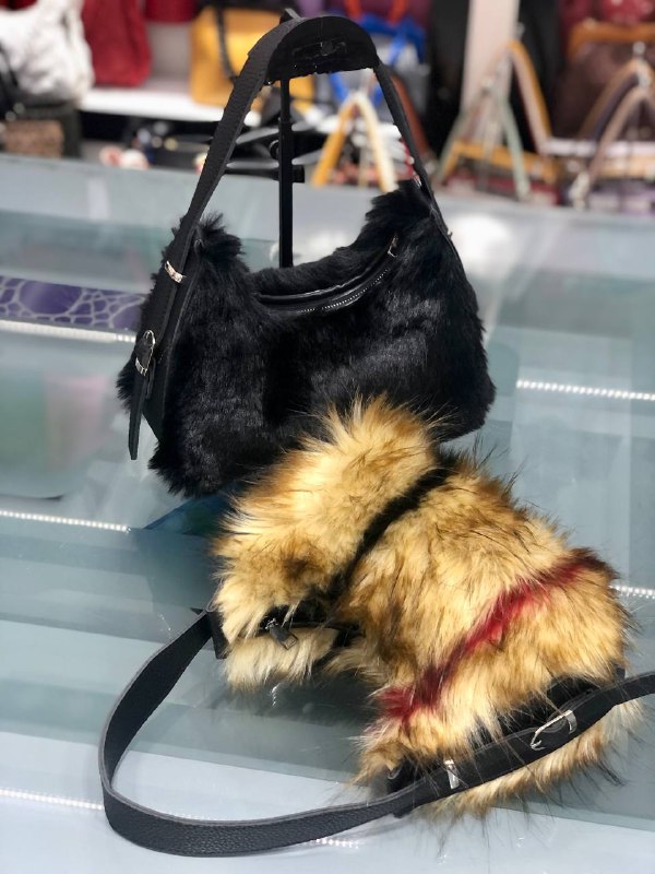 DavidRossi Bag code: 1591bd33e06d70c7b6573ee02e78e84c