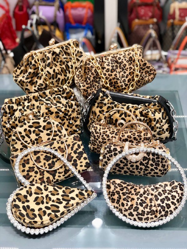 DavidRossi Bag code: f1e2d887576b73df8d2fe354efe2b523