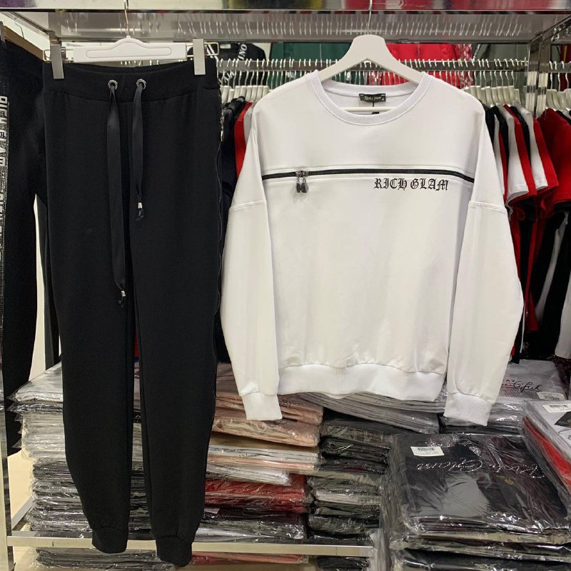 RICH GLAM code: 165e004f492d99bb631236e865f76235