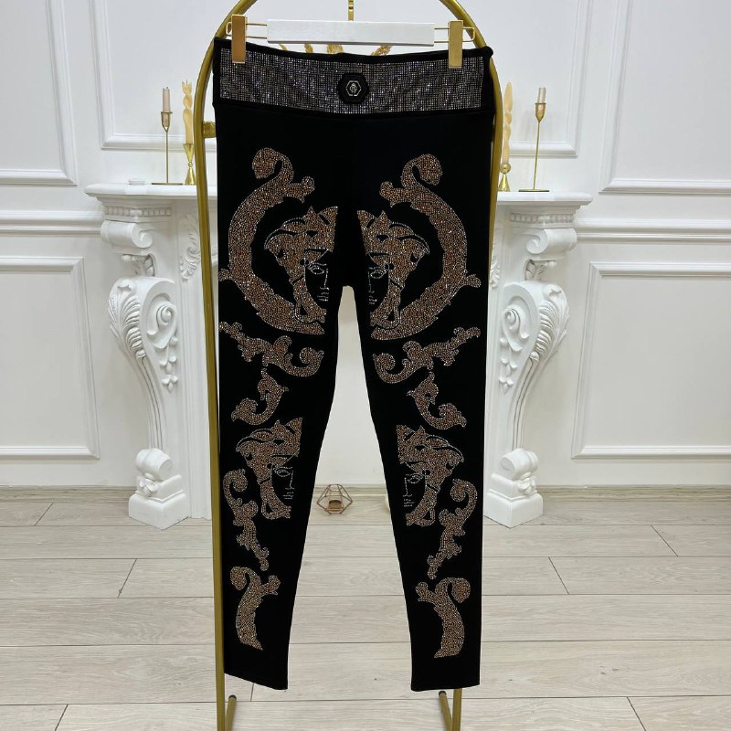 RICH GLAM code: e13df2f23ae9425733137881ec12f20c