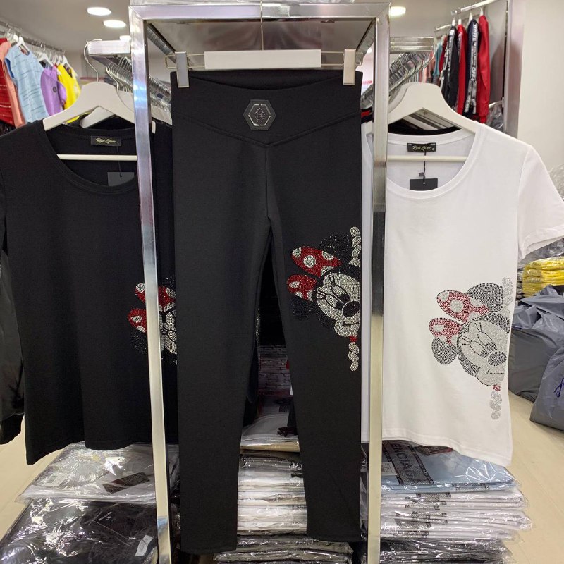 RICH GLAM code: e1d22b7a266f1eb8364439f9dd2ed050