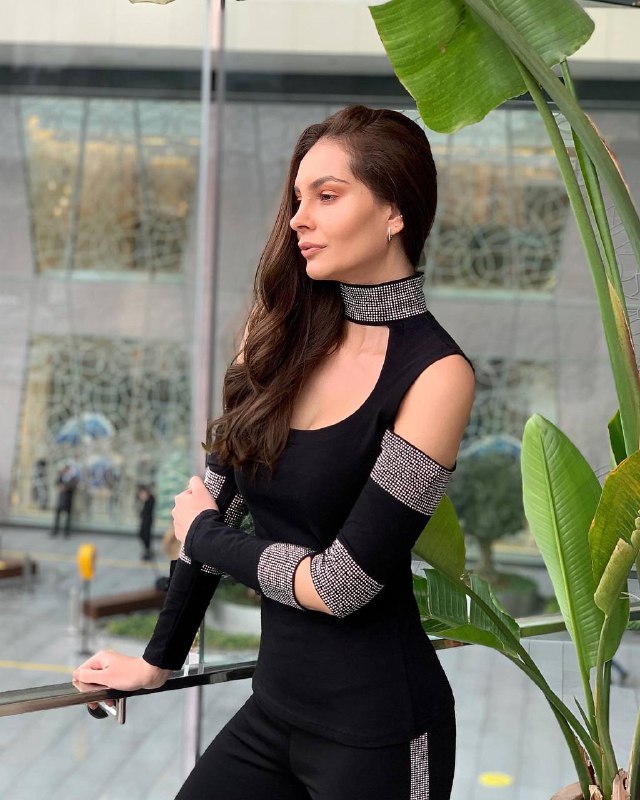 RICH GLAM code: f040b043b9ac36b51ae294f87f37933c